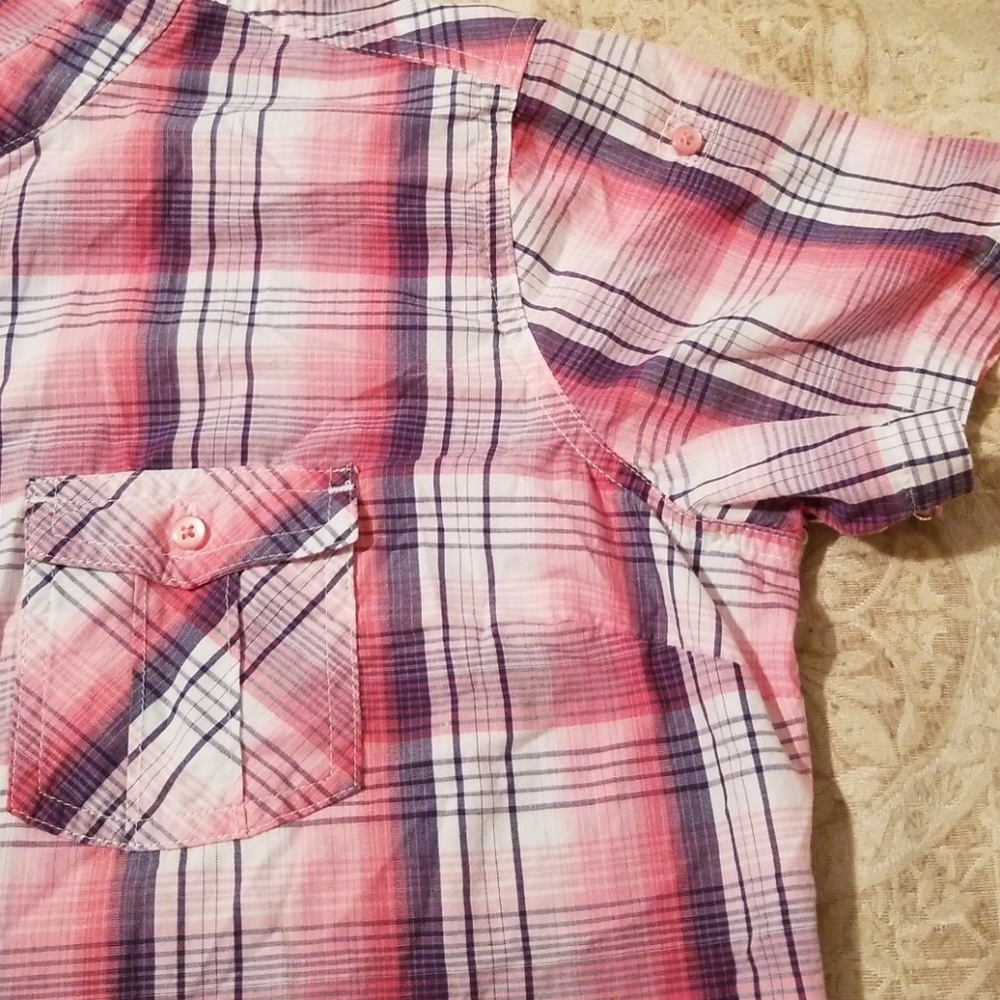 Shirt - Picture 2 of 3